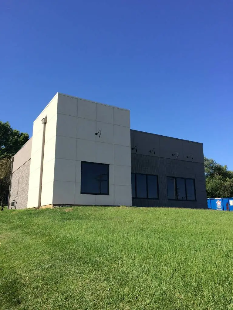 Four Seasons Dental Company - Nida Palmer, DDS