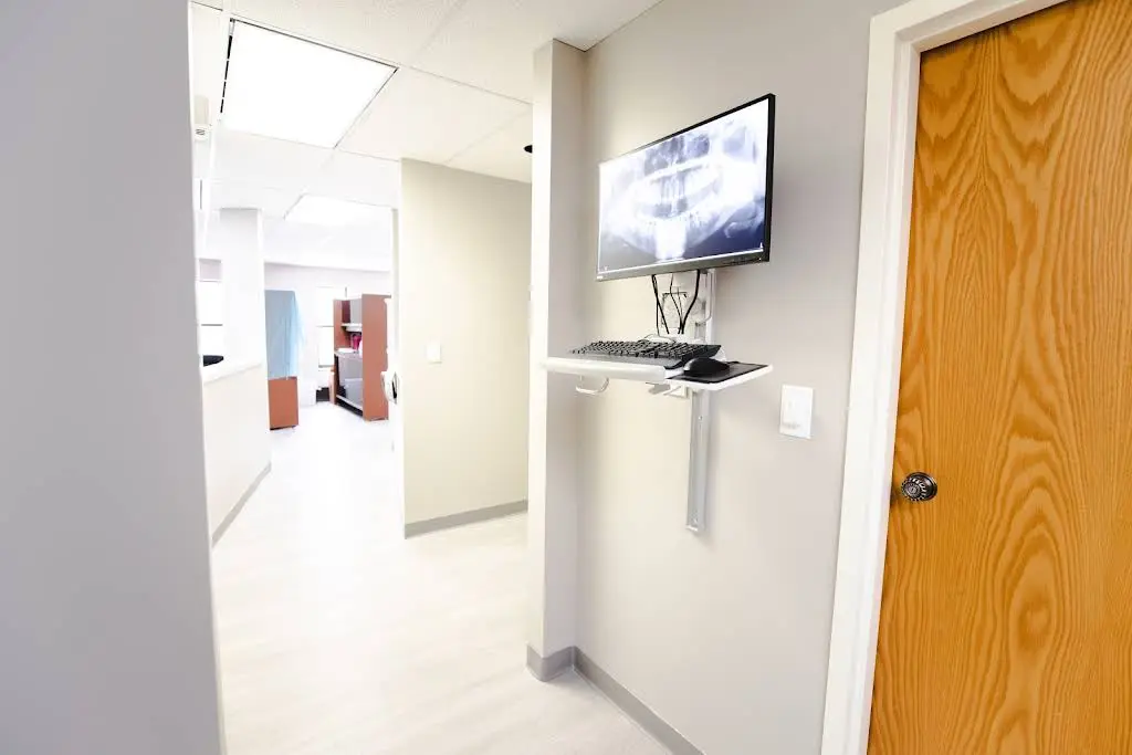 Town and Country Cosmetic Dentistry & Implant Center