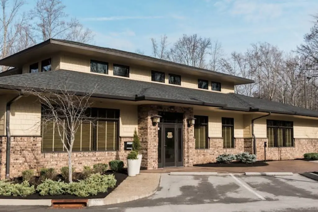 East Tennessee Periodontics LLC: Pamela Cain, DDS