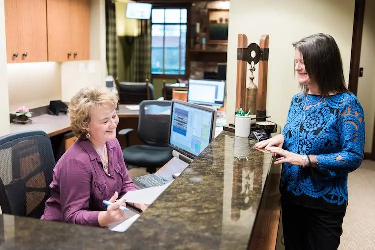 East Tennessee Periodontics LLC: Pamela Cain, DDS