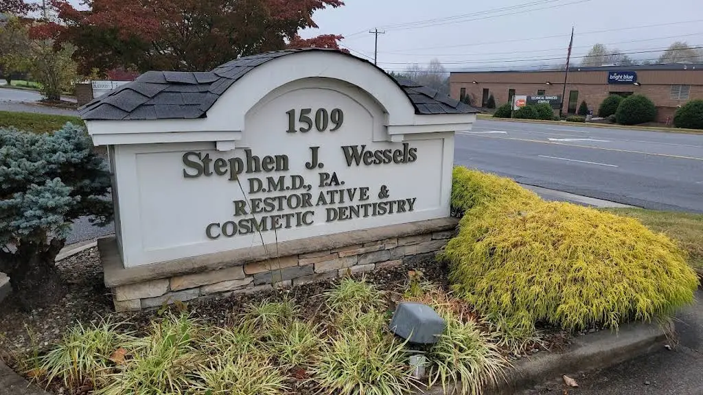 Stephen J. Wessels, DMD