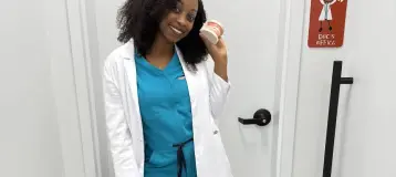 Bloomy's Pediatric Dentistry