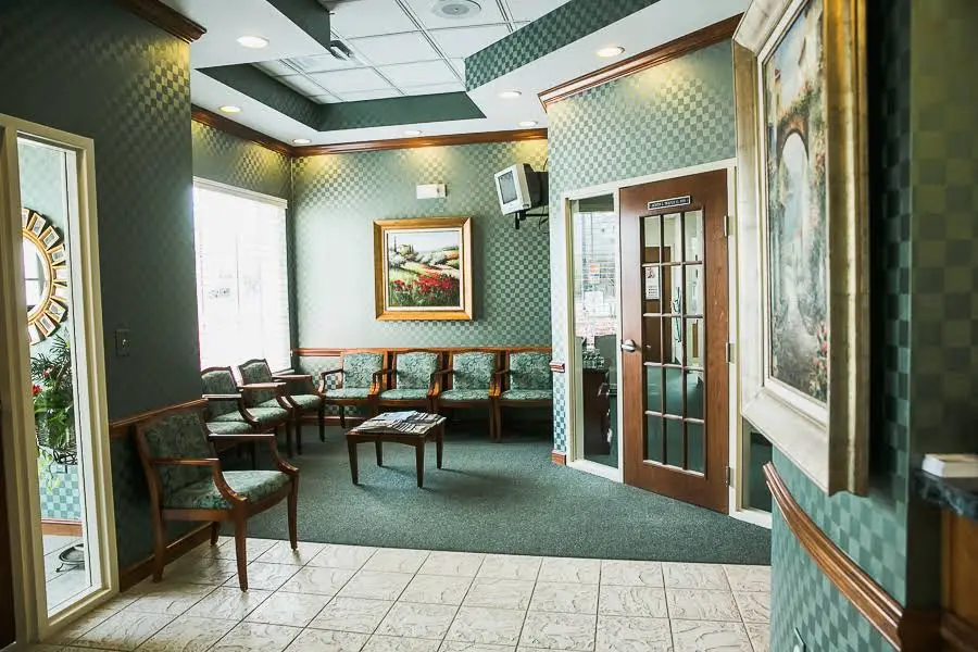 Luna Dental - Professional dental clinic exterior with modern facilities
