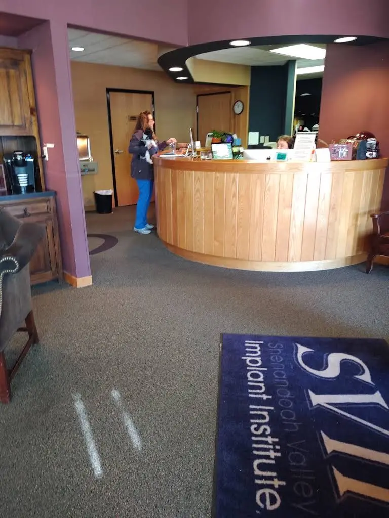 Shenandoah Valley Implant Institute: Saunders Victor G DDS