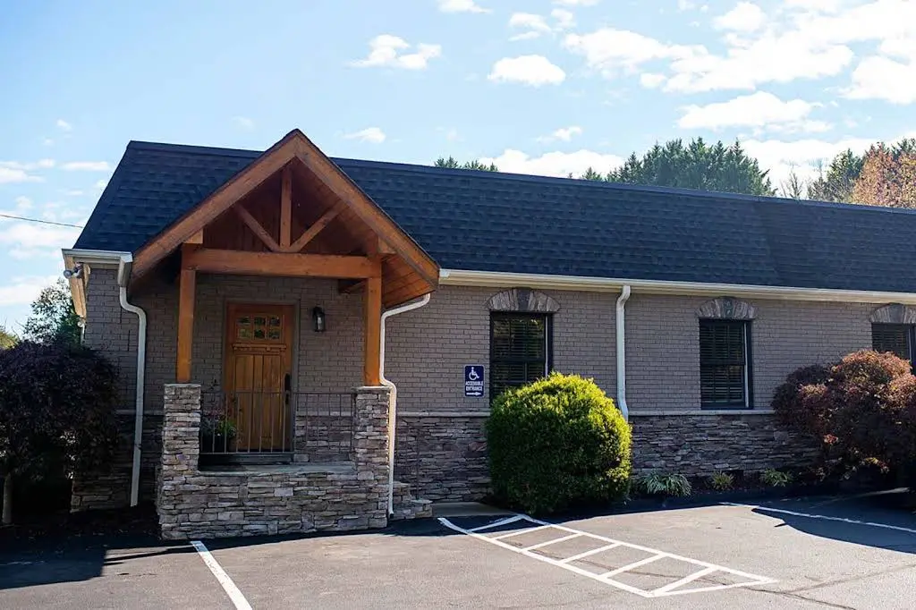 Boggs Dentistry: 3rd Avenue Dental