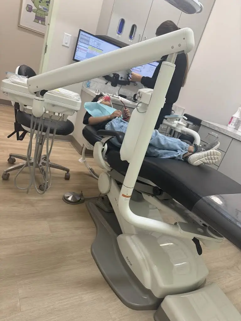 Happy Teeth Pediatric Dentistry - Mooresville
