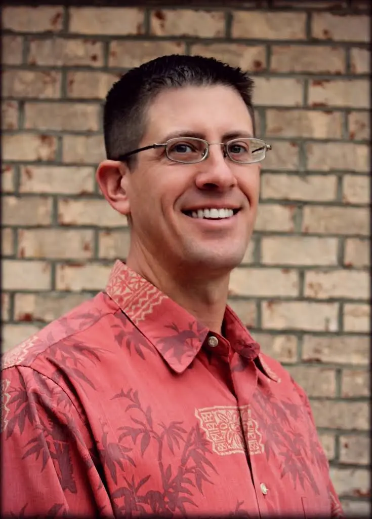 Dr. Edward Bell, DDS & Dr. Hannah Nowak, DDS