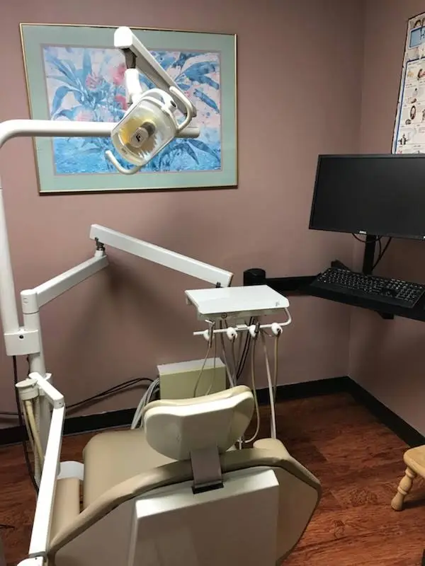 Smile N Style Dental - Dr. Vallerie B. Kee D.D.S.