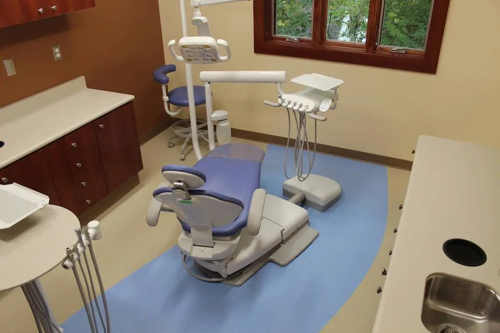 TRC Community Health Center Dental Care Services