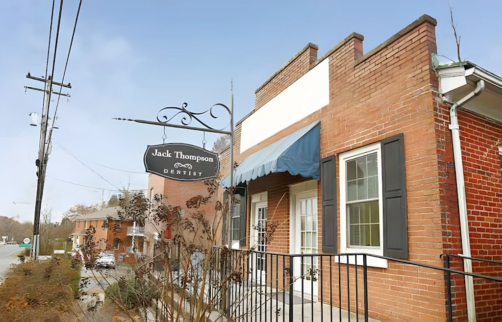 Jack F. Thompson DDS - Palmyra