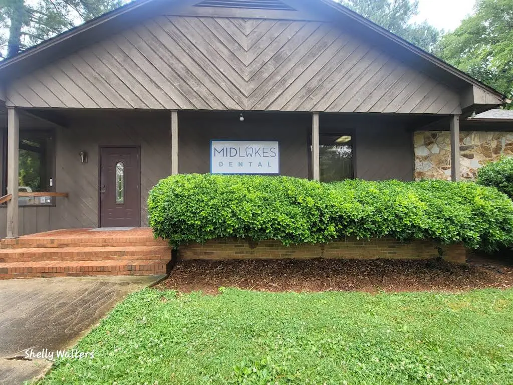 Midlakes Dental