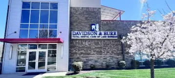 Davidson & Burr: Total Dental Care of Lake Norman