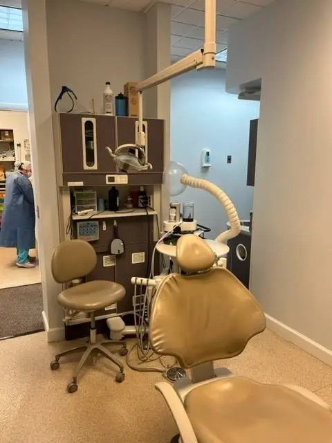 Behnaz Yalda, DMD – Frederick Perio & Implants
