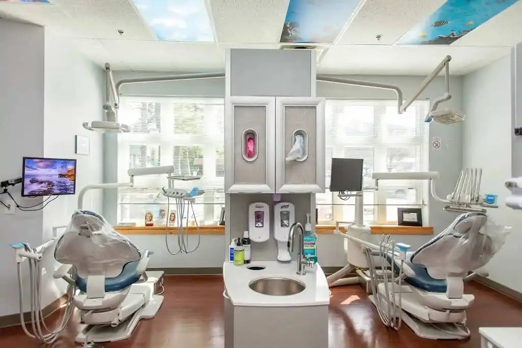Dr. Jack T. Kayton Family & Cosmetic Dentistry