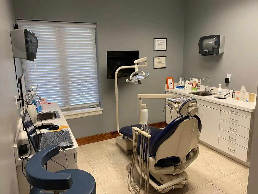 Henrico Dental: Dr. Sujit Mohanty