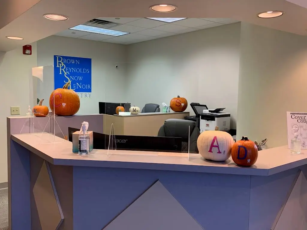 Brown, Reynolds, Snow, LeNoir Dentistry