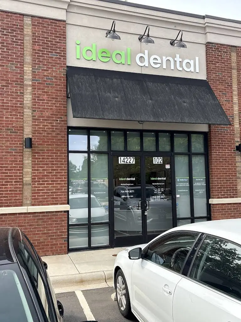 Ideal Dental Huntersville
