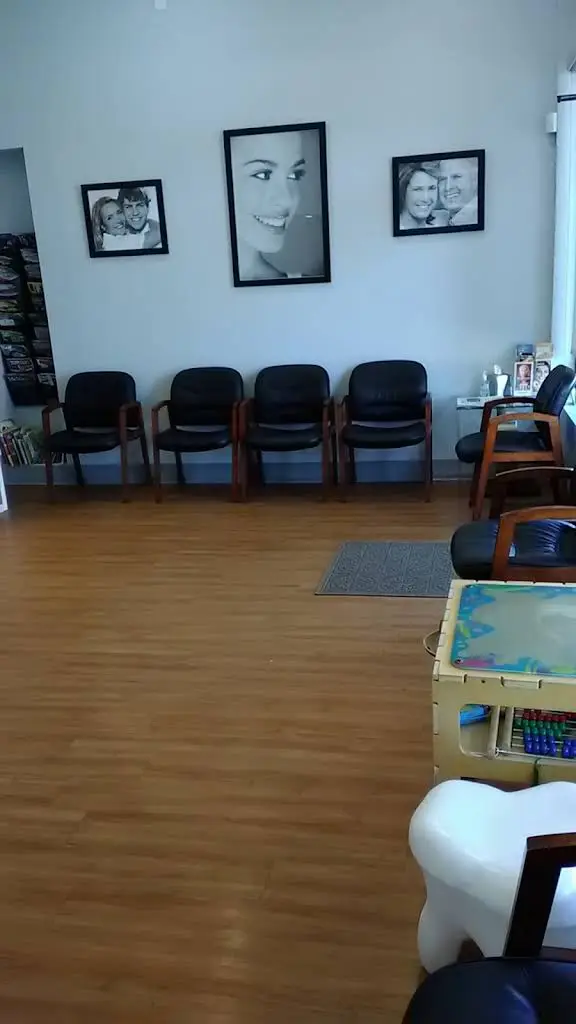 Etowah Gentle Dental and Implant Center Raymond Pate, DMD