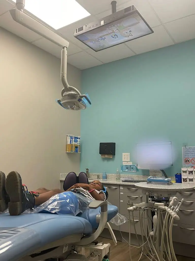 Sunny Day Pediatric Dentistry