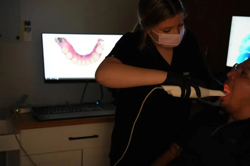 Carolina Dentistry & Dentures