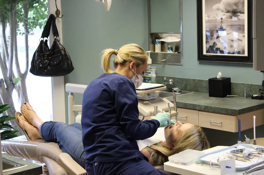 Mango Dental