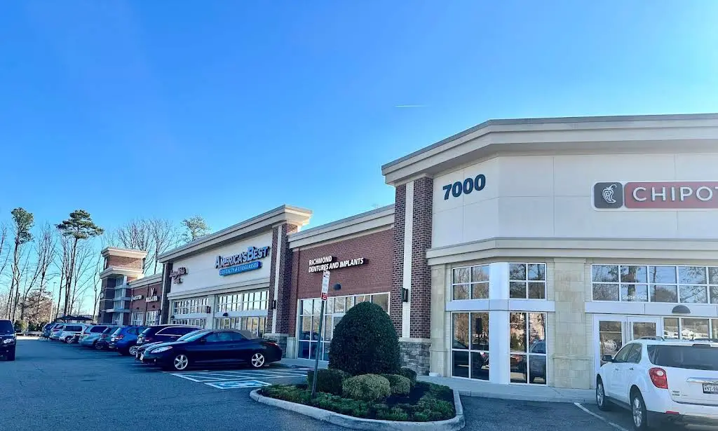 Richmond Dentures and Implants