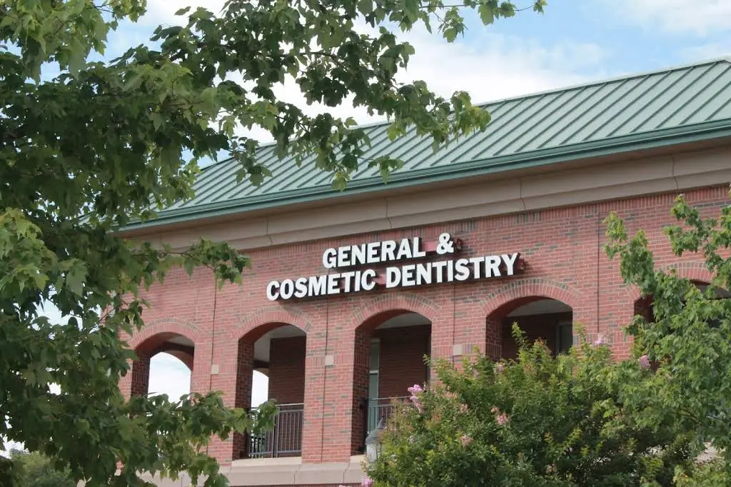 Holistic Dental: Stella O. Nnadi DMD