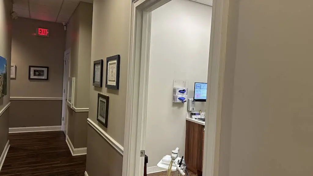Mundo Dentistry & Orthodontics