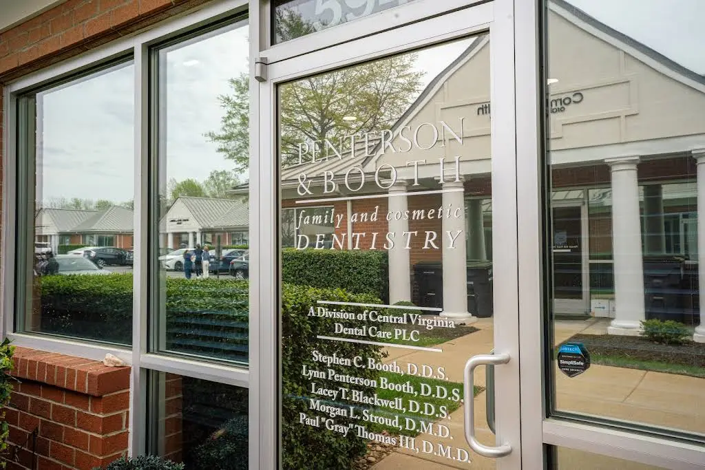 Penterson & Booth Family and Cosmetic Dentistry