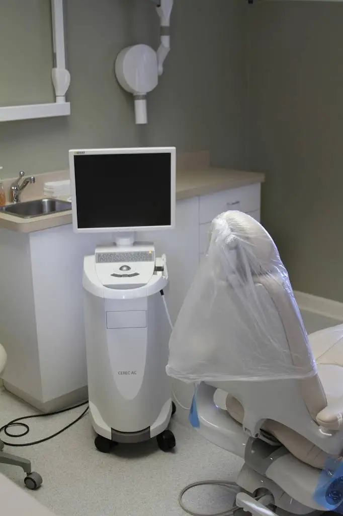 Lavalliere Dentistry