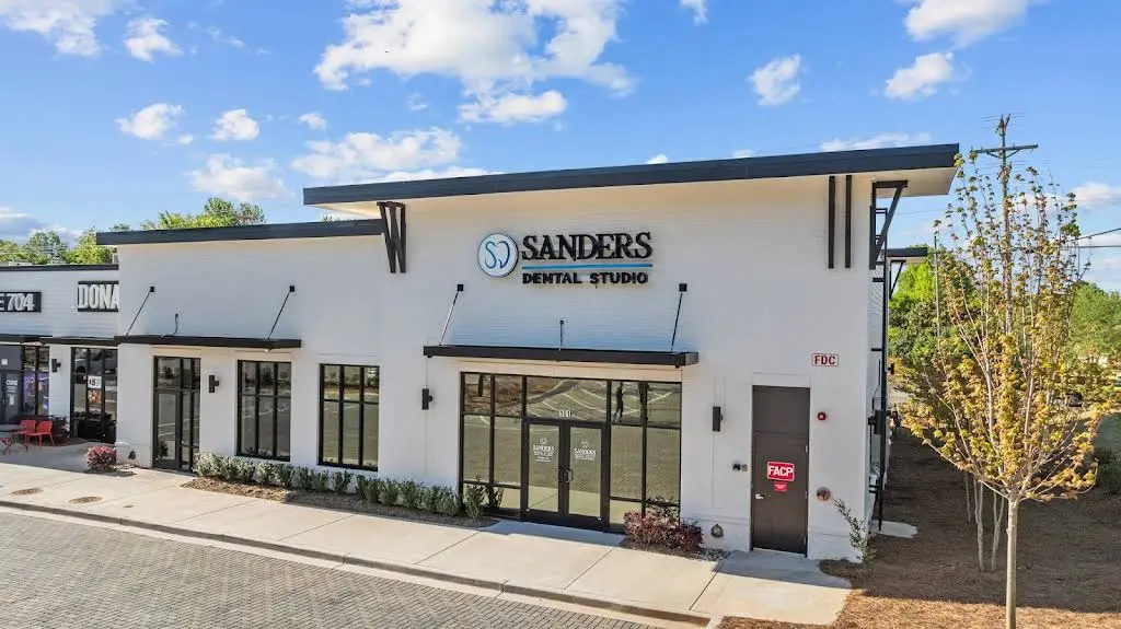 Sanders Dental Studio