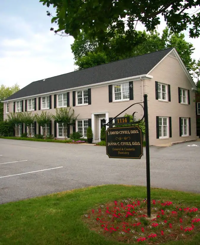 David Civils, DDS