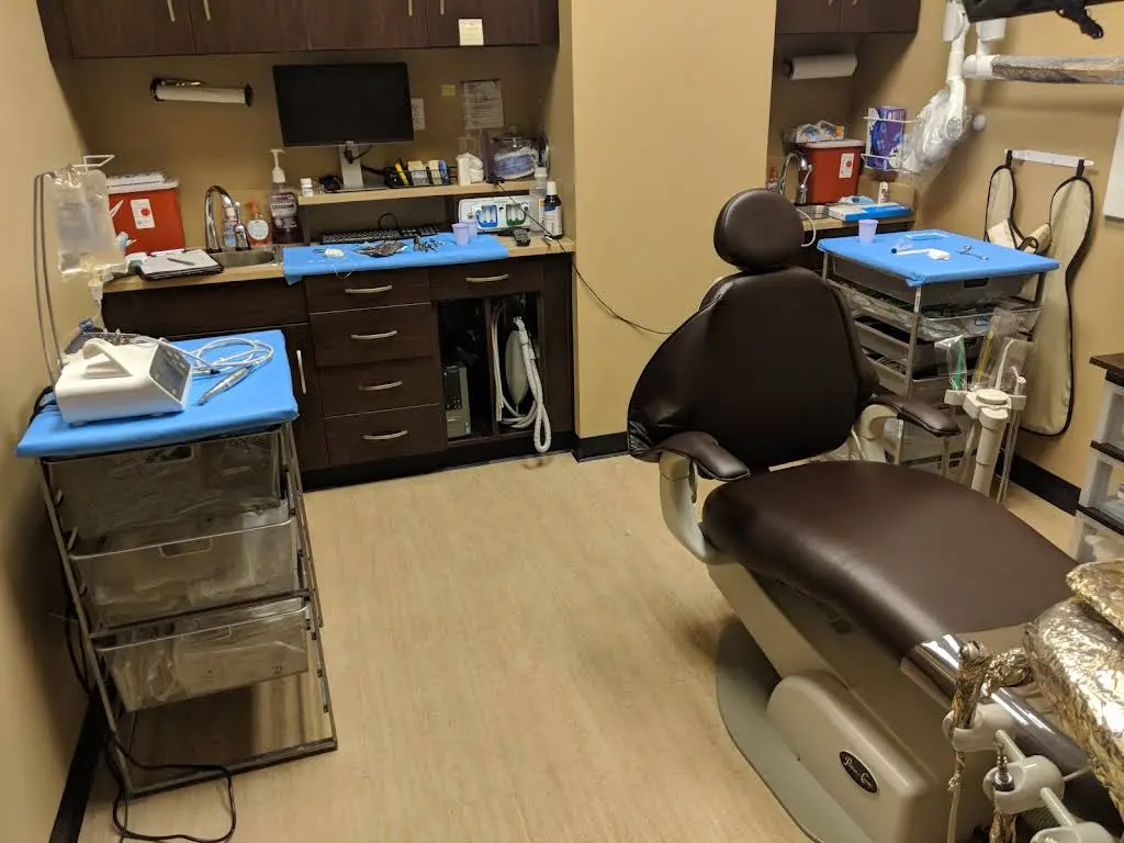 Dental Care at Eldersburg Commons