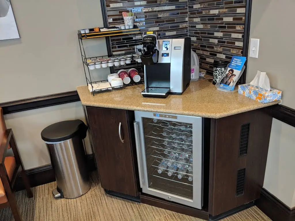 Dental Care at Eldersburg Commons