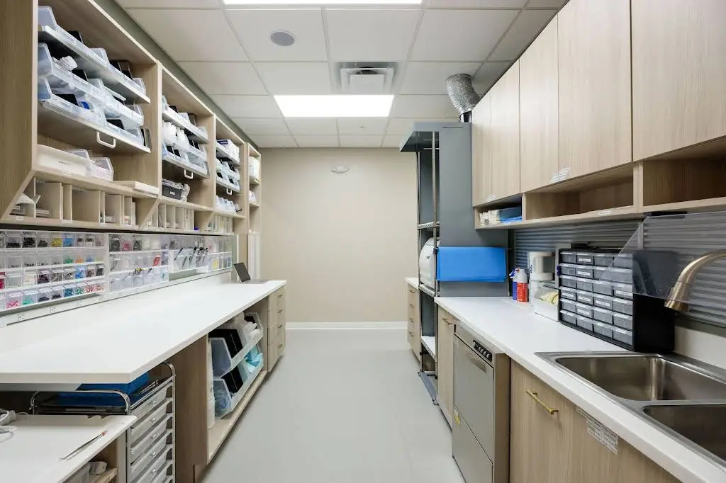 Eight Creeks Dental