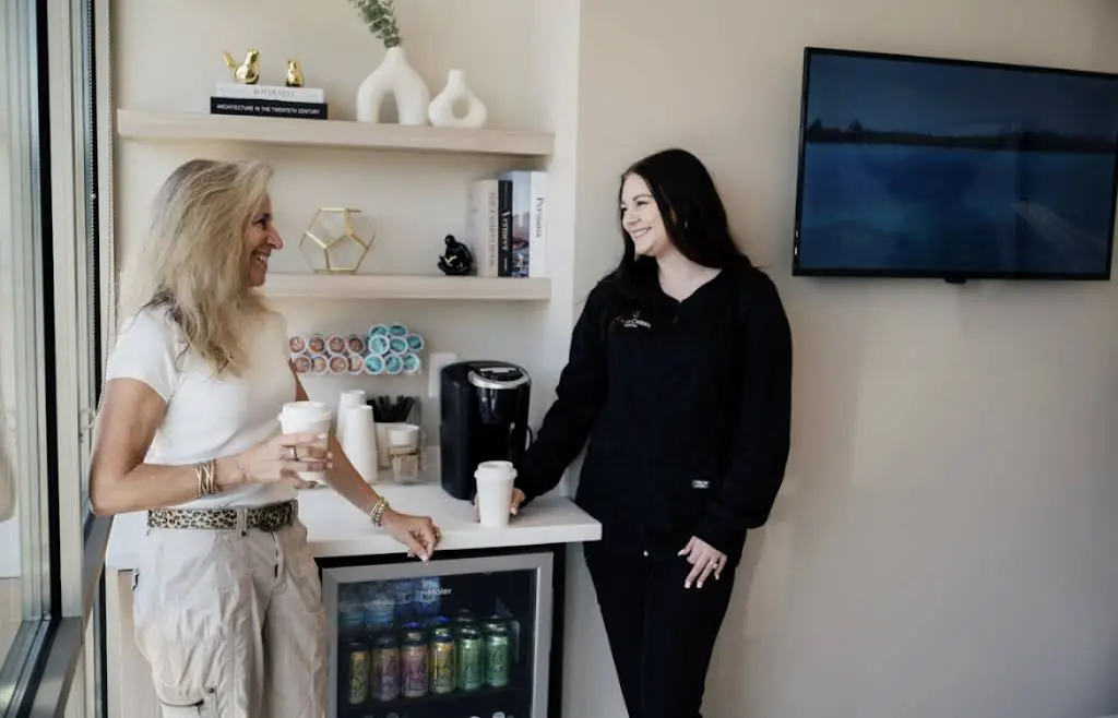 Eight Creeks Dental