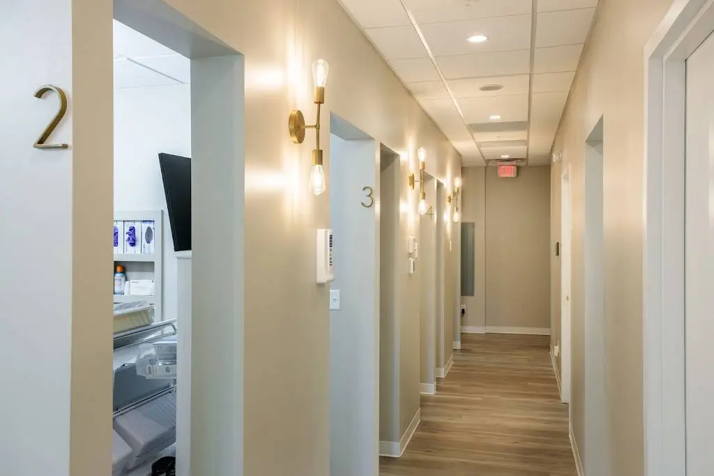 Eight Creeks Dental