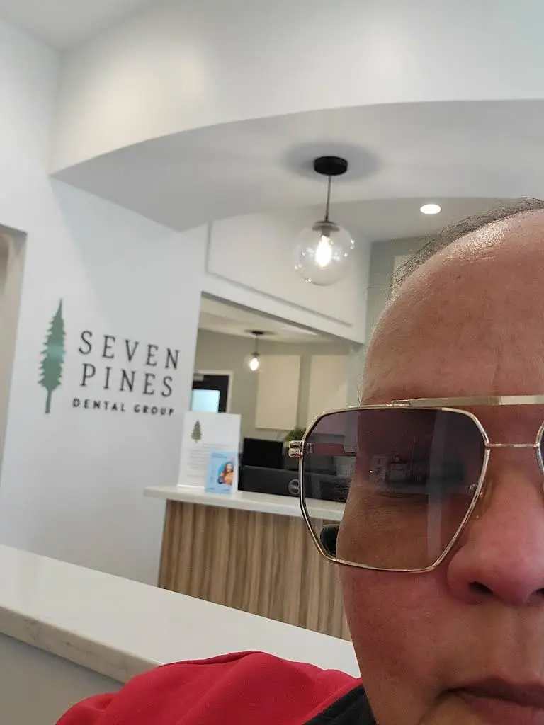 Seven Pines Dental Group White Oak