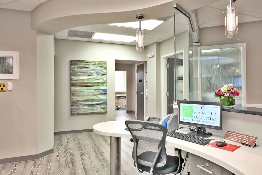 Holt Family Dentistry