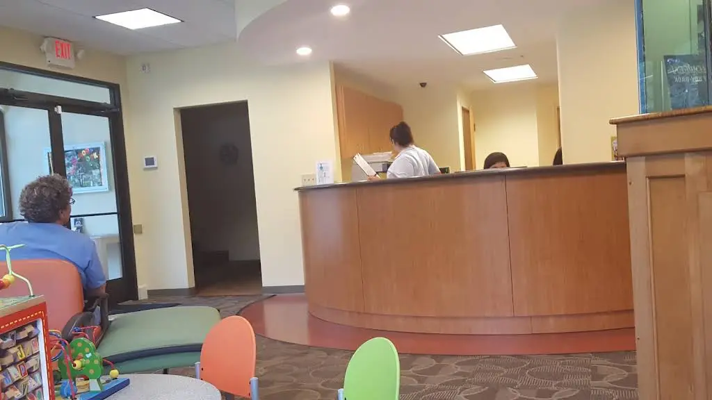 Crisp & Associates Pediatric Dentistry