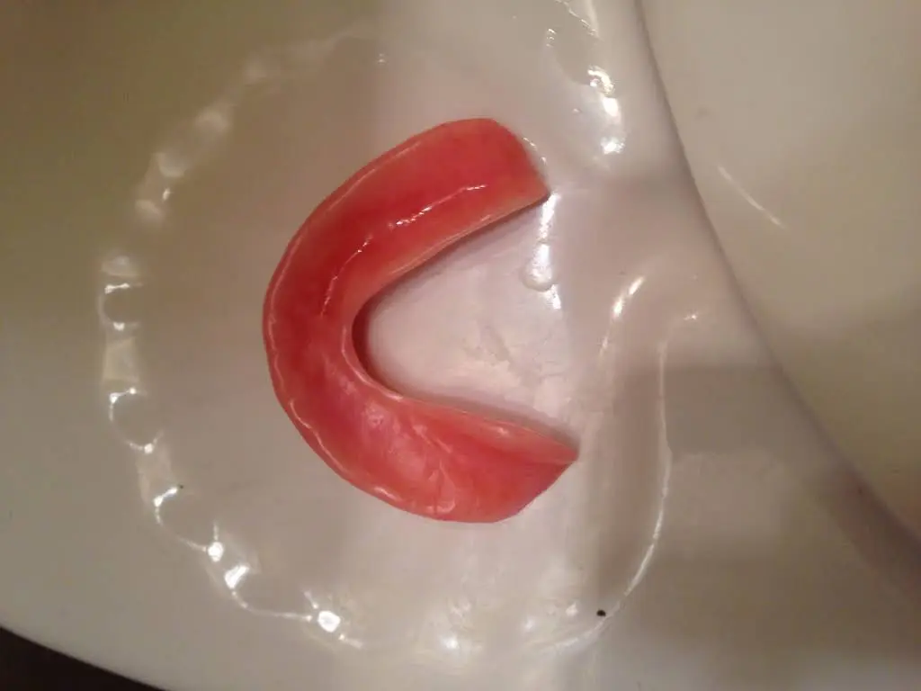 Affordable Dentures & Implants