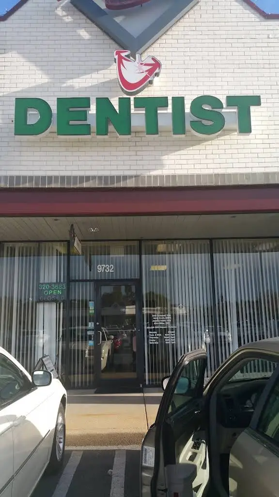 Smile 32 Dental Center