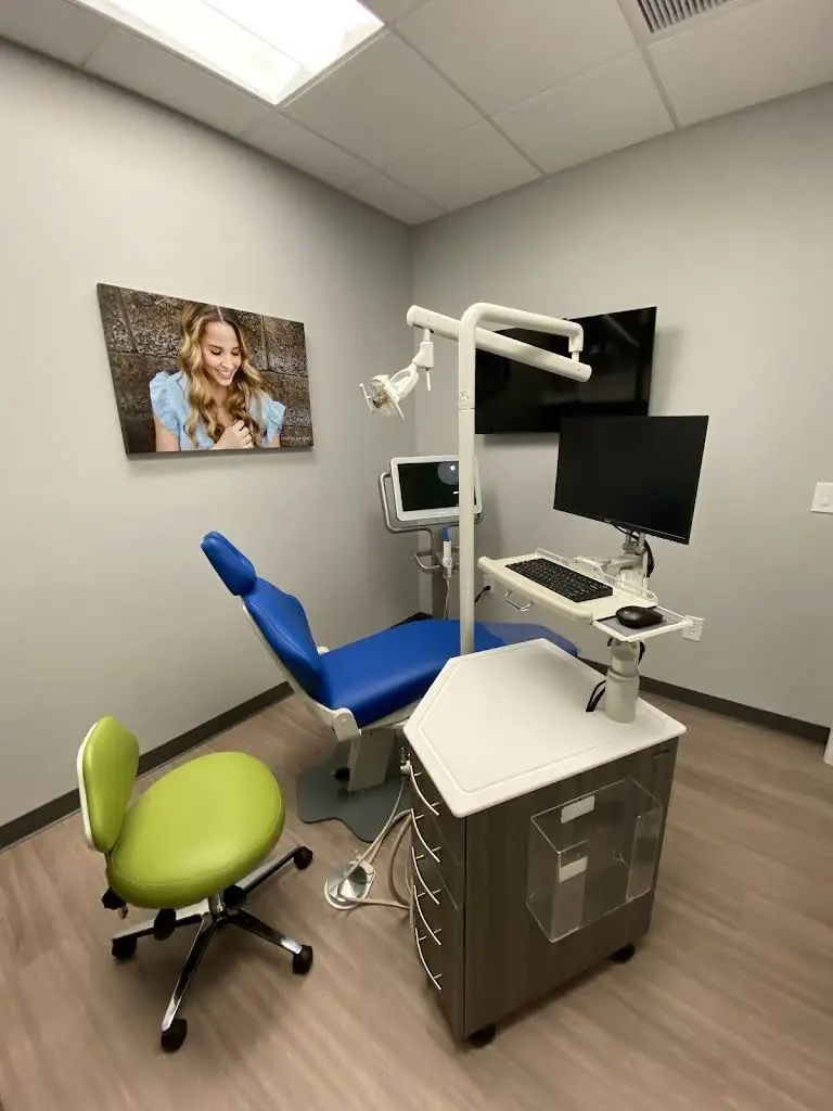 Three Leaf Orthodontics