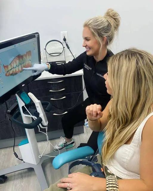 Luminous Dental