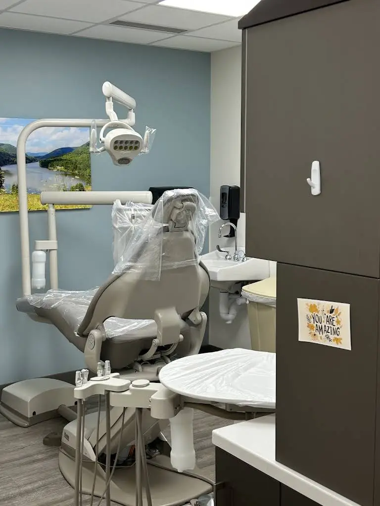 Family First Health Springwood Road, Dental Center