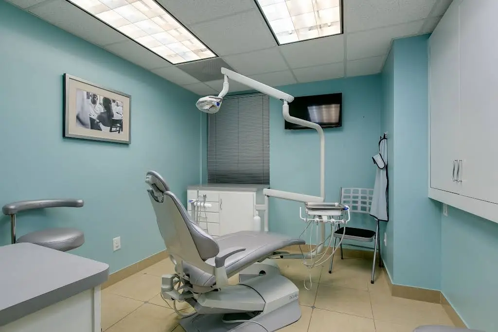 Lane & Associates Family Dentistry - Durham Broad Street