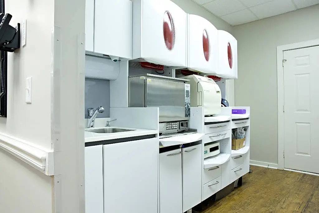 Wainright & Wassel, DDS