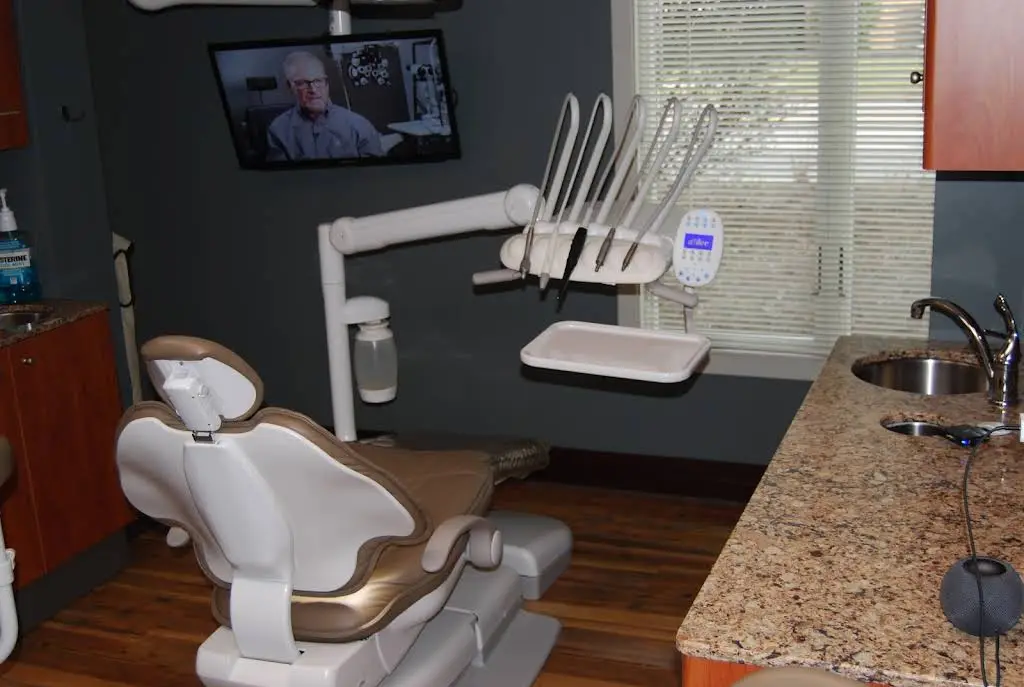 Shirley & Ditty Family and Cosmetic Dentistry