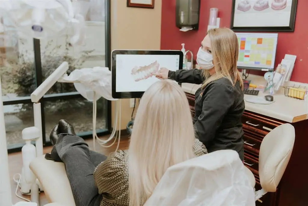 Davis Dental Studio - Hillsborough