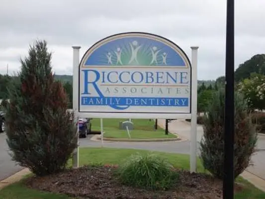 Riccobene Associates Family Dentistry
